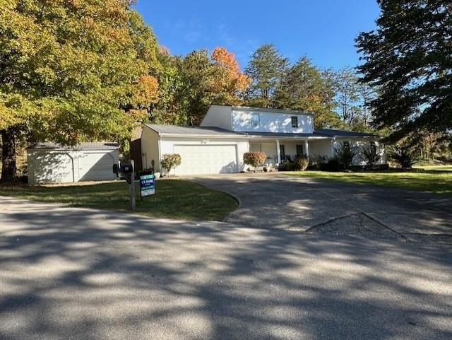 Single Family 4BR 4BA - 358 Rt. Penhook Rd., Harold, KY