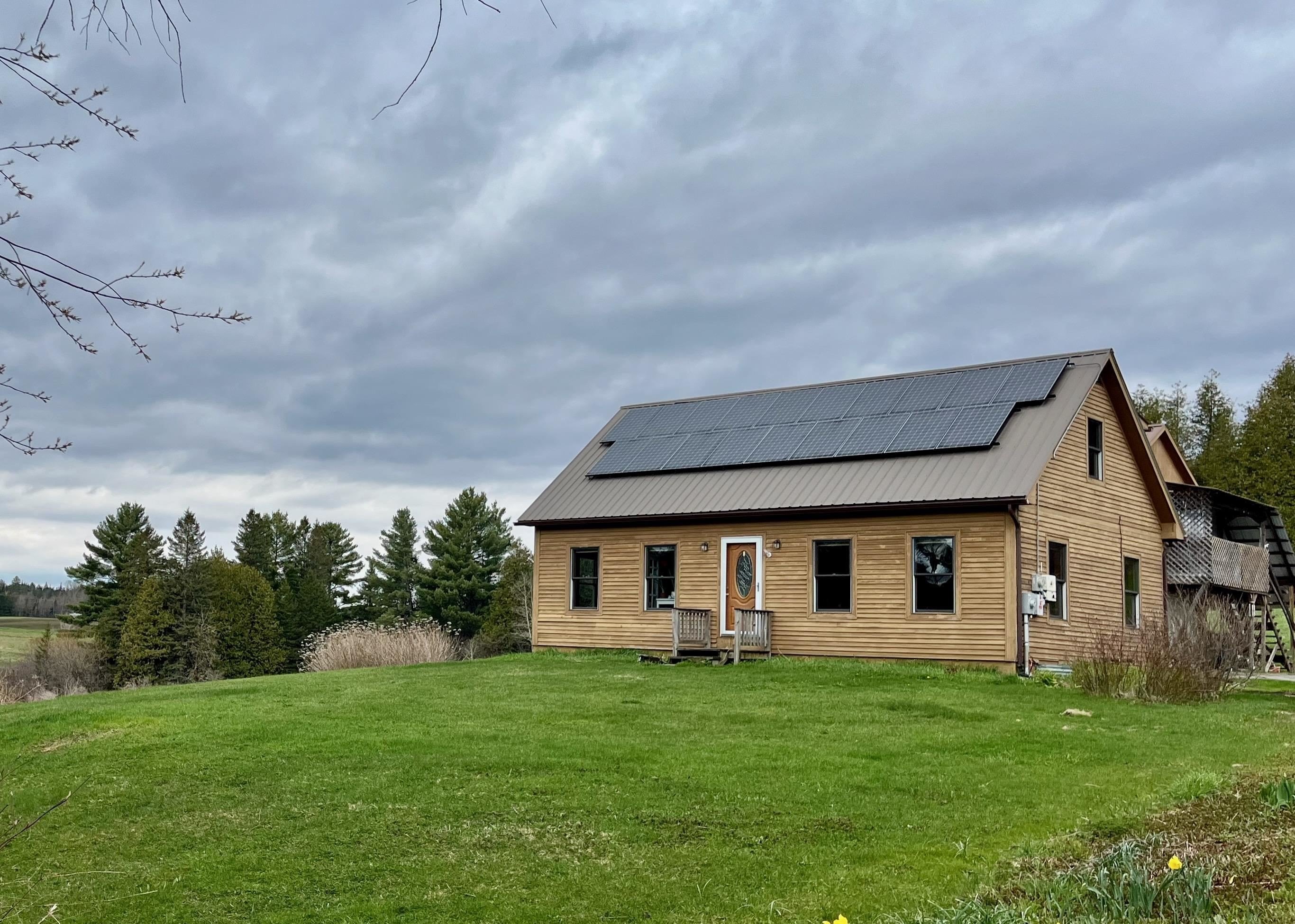 Single Family 3BR 3BA - 199 Hardwick Farms Road, Hardwick, VT
