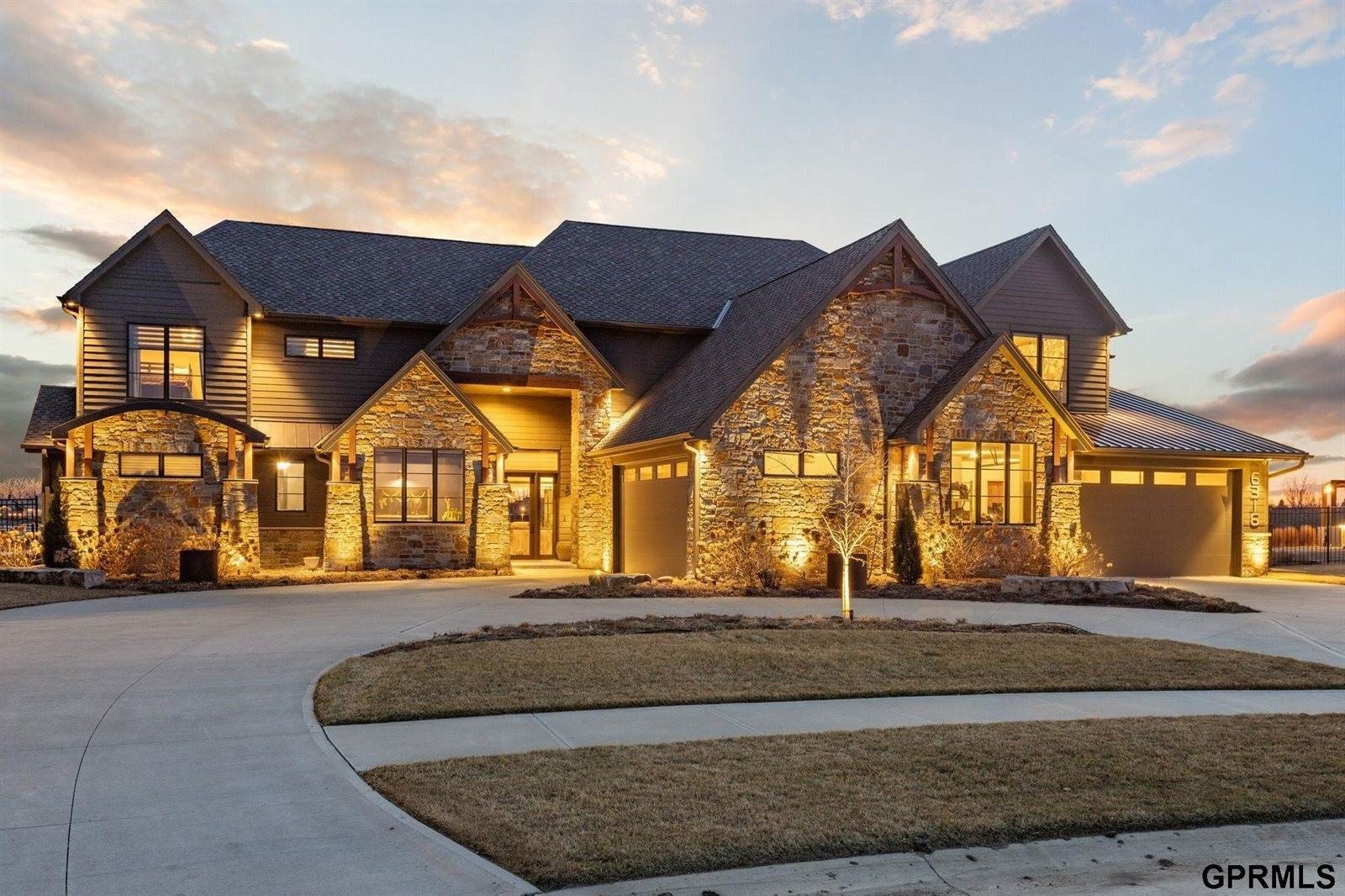 Single Family 3BR 5BA - 6316 North 293 Circle, Valley, NE
