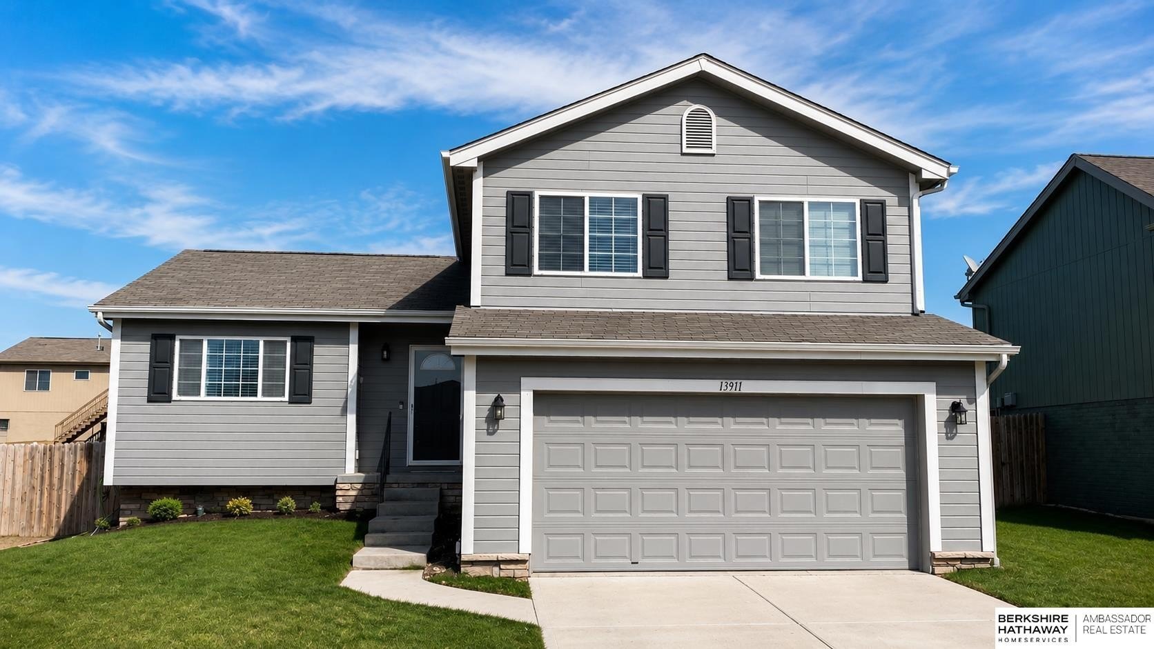 Single Family 3BR 2BA - 13911 Springview Drive, Bellevue, NE