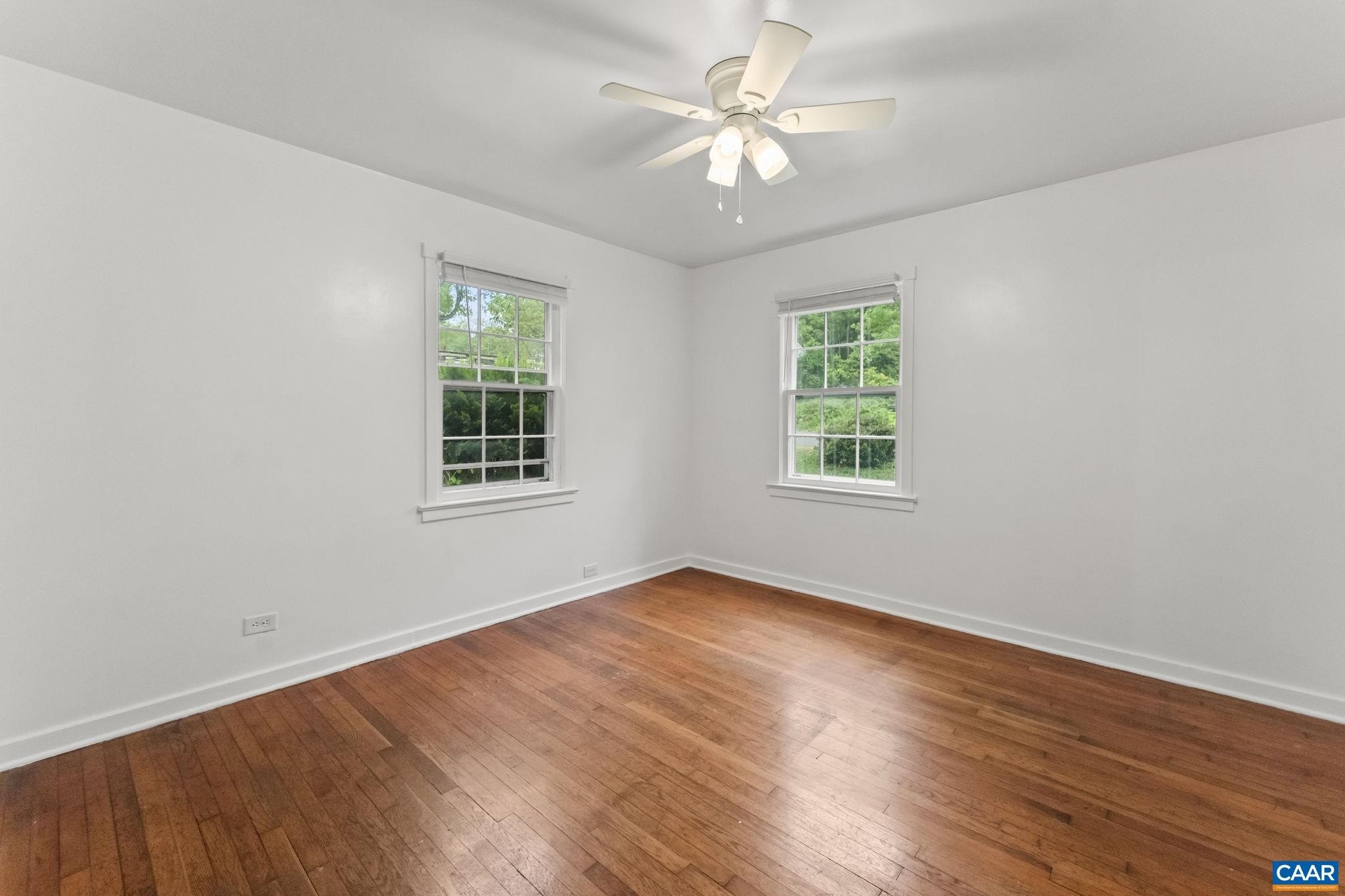 Single Family 3BR 2BA - 119 WEST PARK DR, CHARLOTTESVILLE, VA