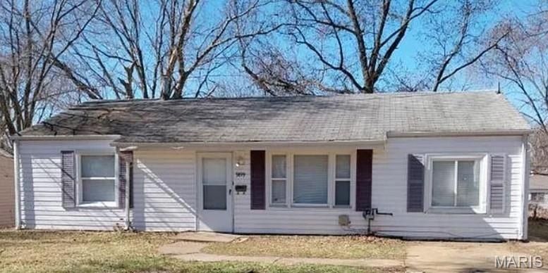 Single Family 3BR 1BA - 9819 Vickie Place, St Louis, MO