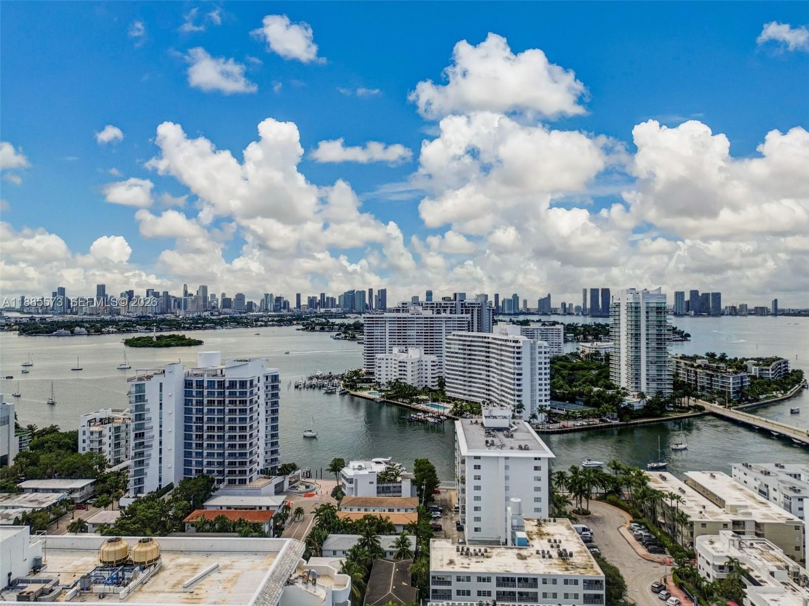 Condo 1BR 1BA - 1300 Lincoln Rd, Miami  Beach, FL