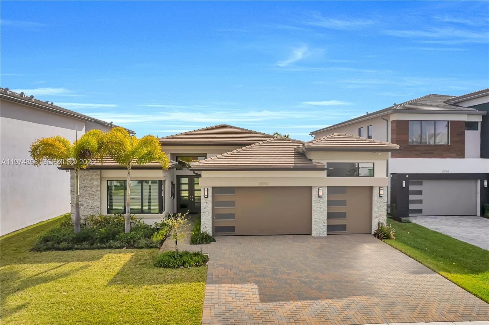 Single Family 4BR 5BA - 20052 Pacific Dunes Dr, Boca Raton, FL