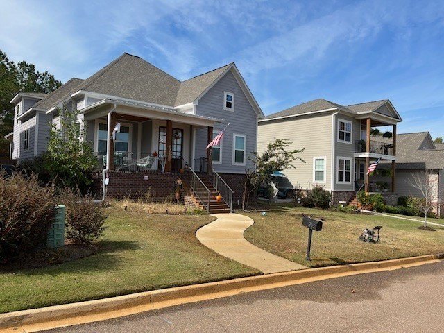 Single Family 4BR 3BA - 203 Nash  Crcle, Oxford, MS