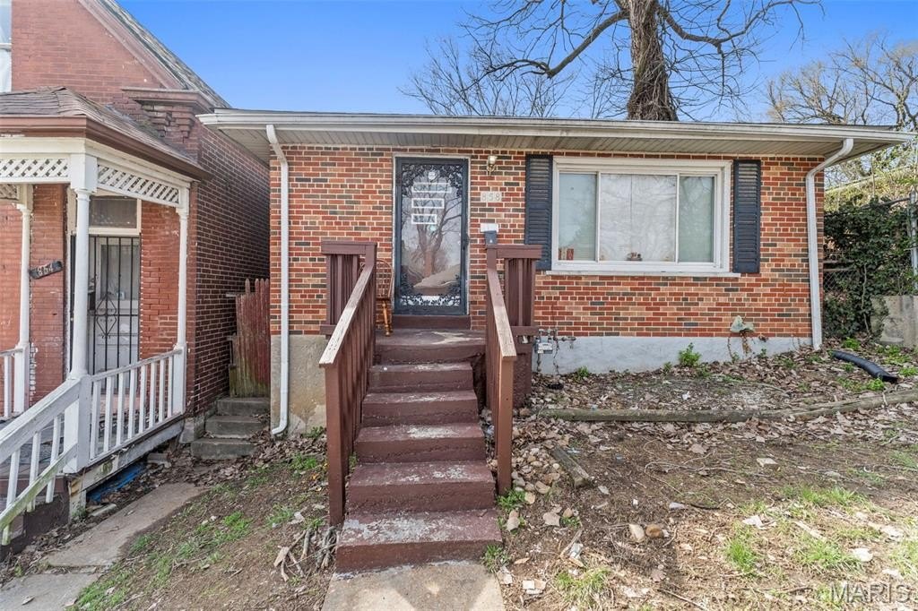 Single Family 3BR 1BA - 858 Canaan Avenue, St Louis, MO