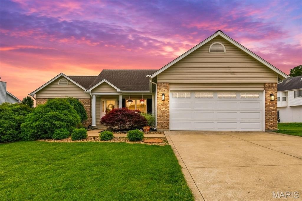 Single Family 3BR 2BA - 3204 Post Walk Court, O'Fallon, MO