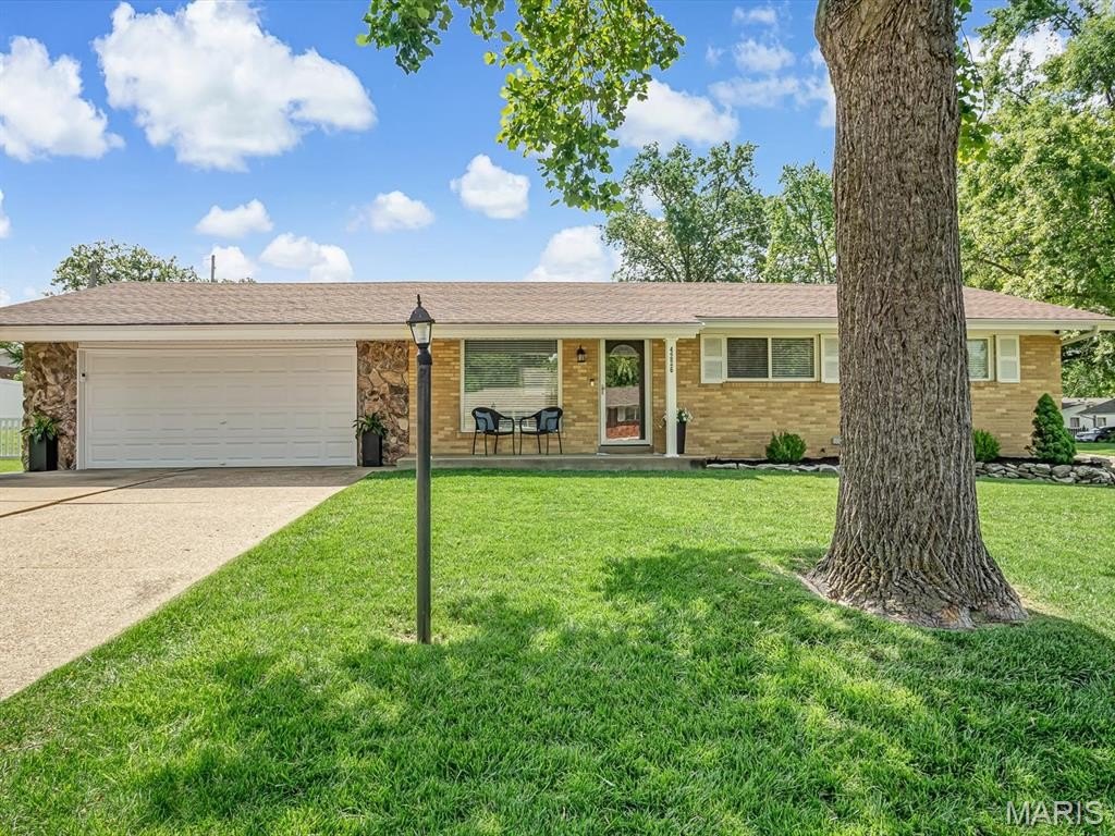 Single Family 3BR 2BA - 4226 Aqua Ridge Drive, St Louis, MO