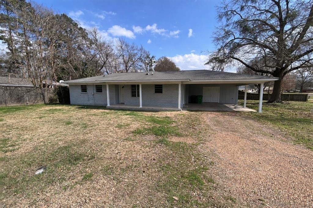 Single Family 3BR 2BA - 313 Galloway Street, Sicily Island, LA