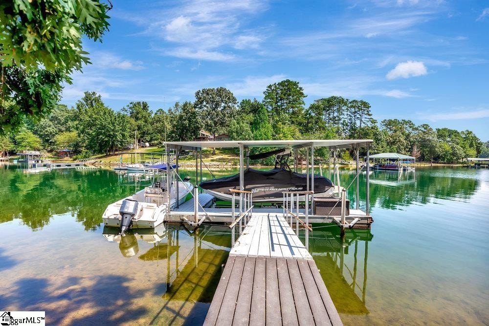 Single Family 3BR 3BA - 221 Lakeside Drive, Seneca, SC