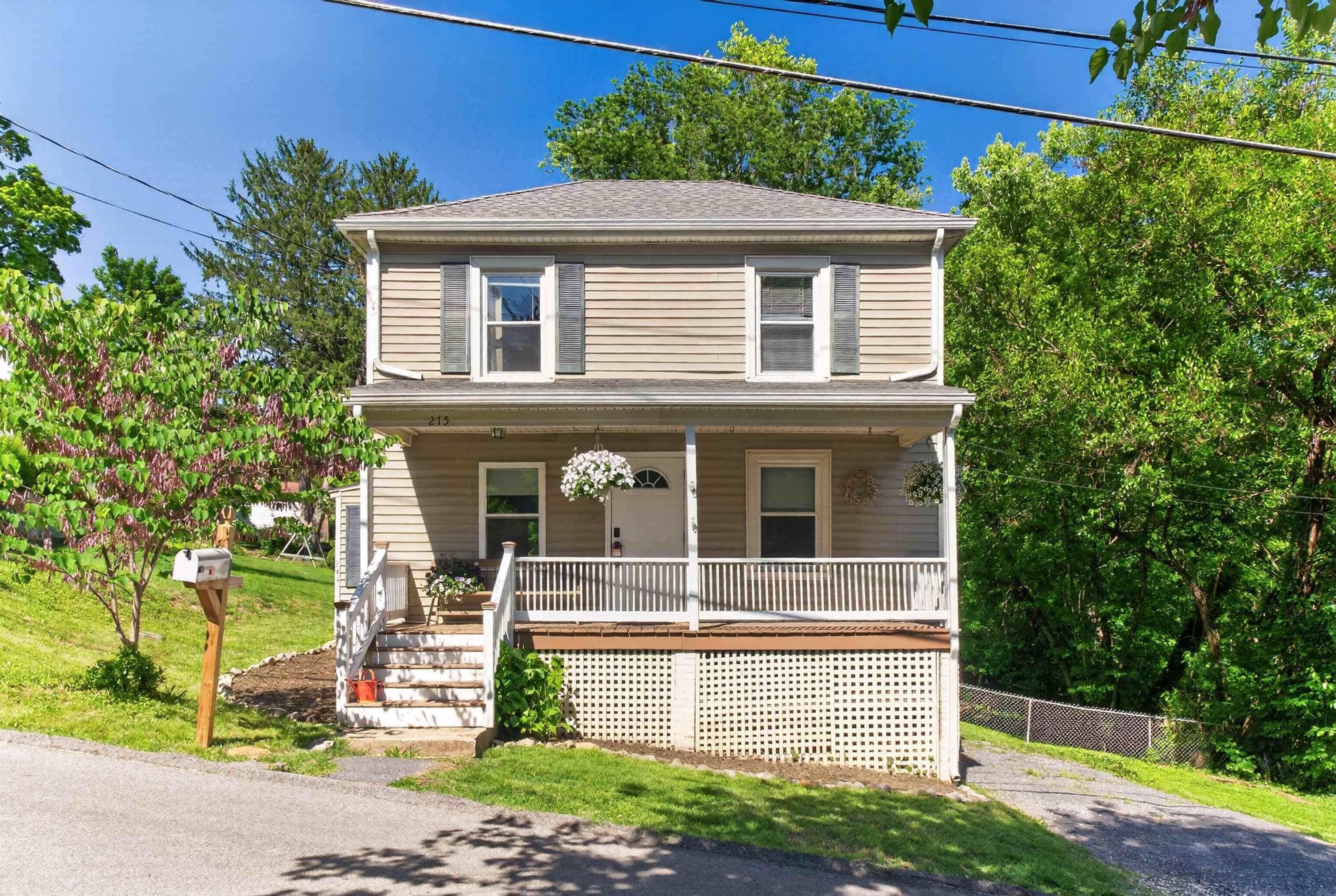 Other 2BR 2BA - 215 VIRGINIA AVE, STAUNTON, VA