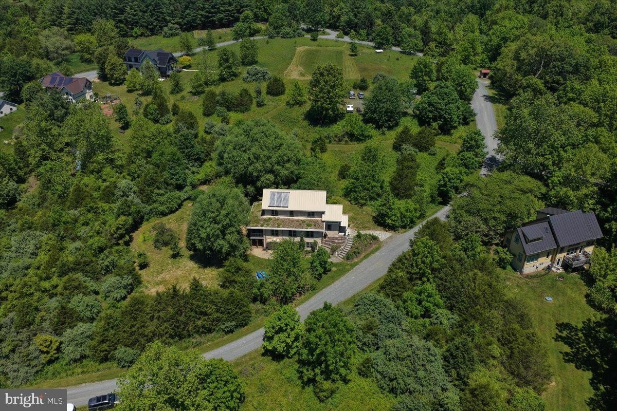 Single Family 3BR 2BA - 41065 HICKORY SHADE LN, LOVETTSVILLE, VA