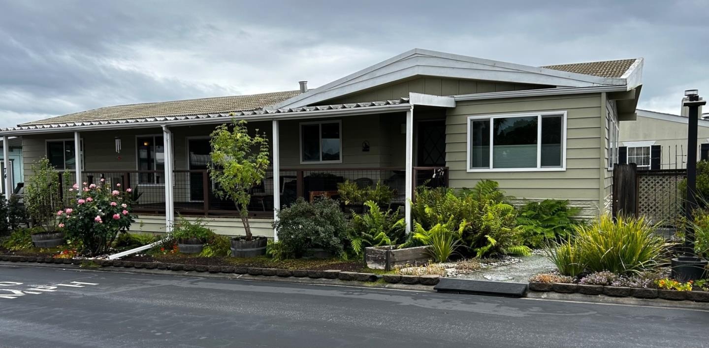 Manufactured Housing 2BR 2BA - 2435 Felt ST 74, SANTA CRUZ, CA