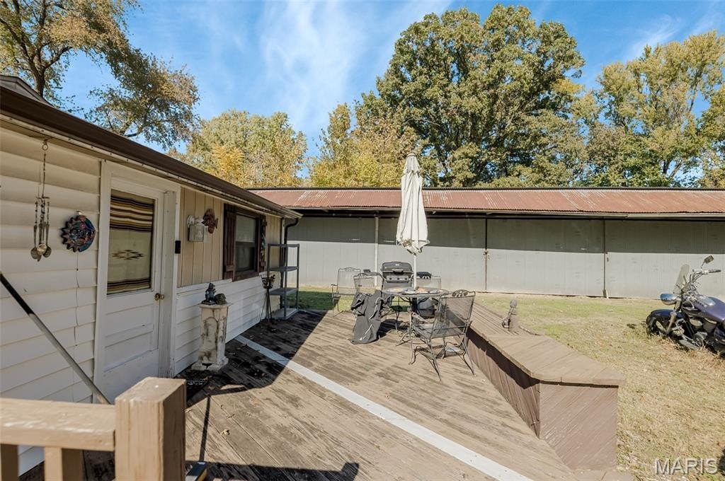 Single Family 1BR 1BA - 2264 W Frank Scott Parkway, Belleville, IL