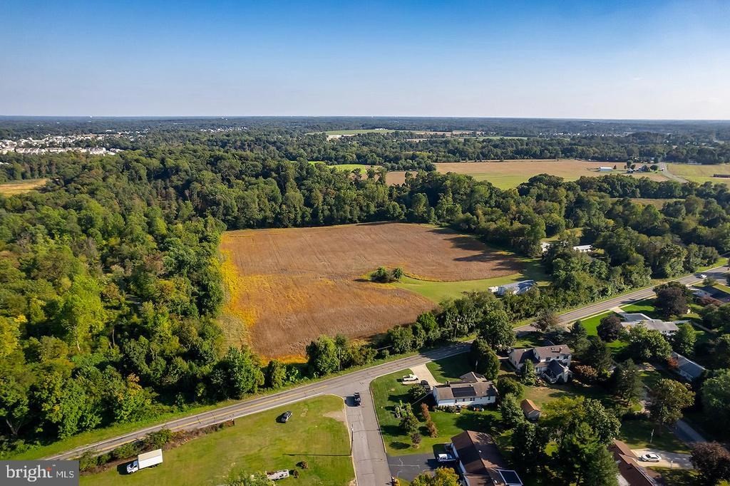 276-280 COUNTY HOUSE Rd  