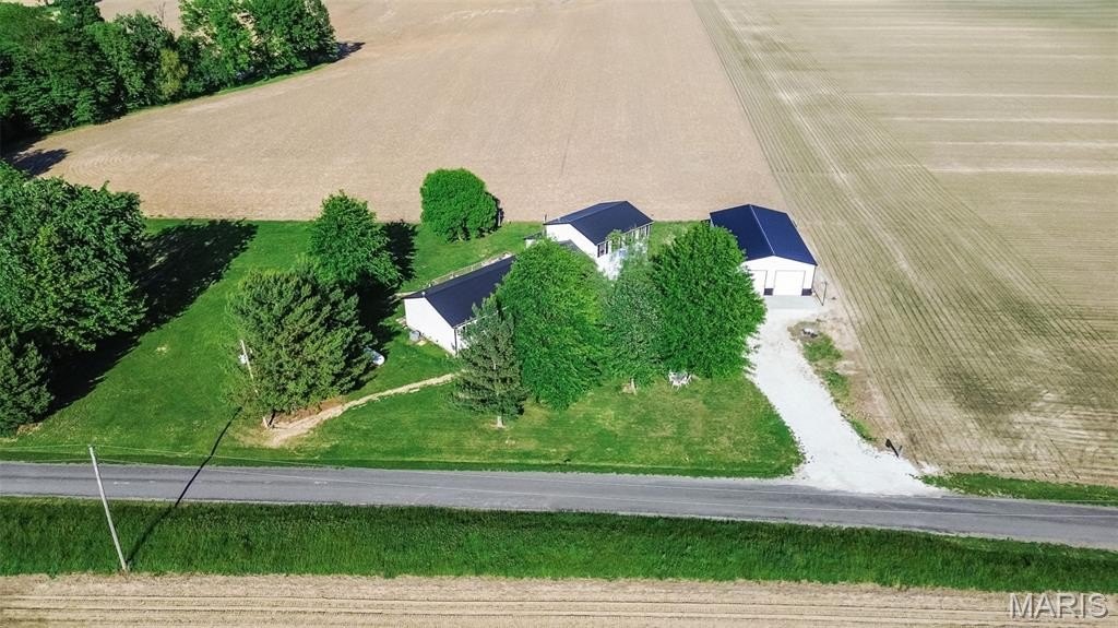 Single Family 4BR 5BA - 367 NW 175 Avenue, Carrollton, IL