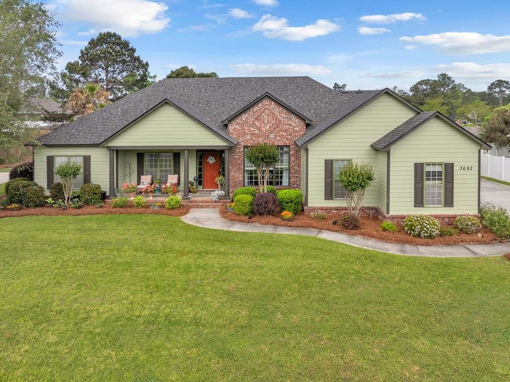 Single Family 4BR 3BA - 3692 Arbor Run Drive, Valdosta, GA