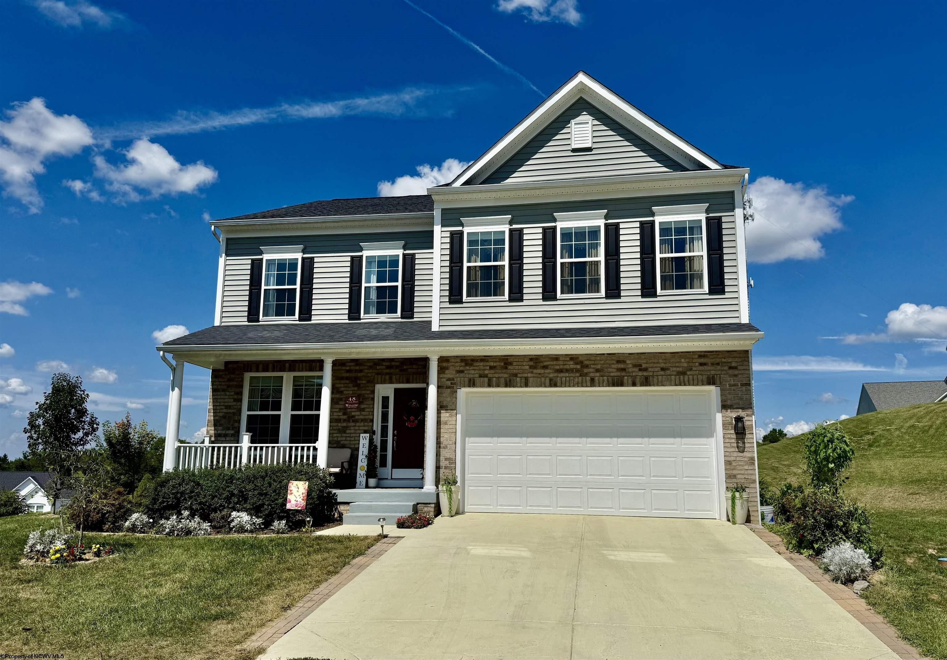 Single Family 4BR 4BA - 48 Manor Drive, Fairmont, WV