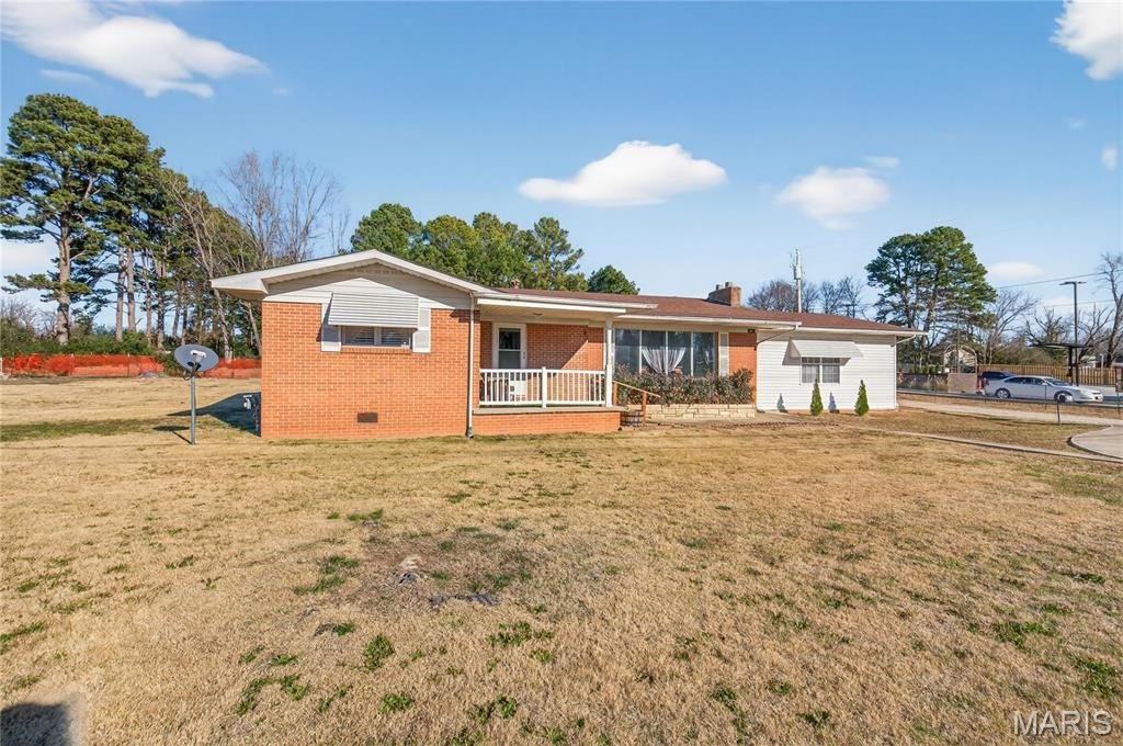 Single Family 4BR 2BA - 2911 Oak Grove Road, Poplar Bluff, MO