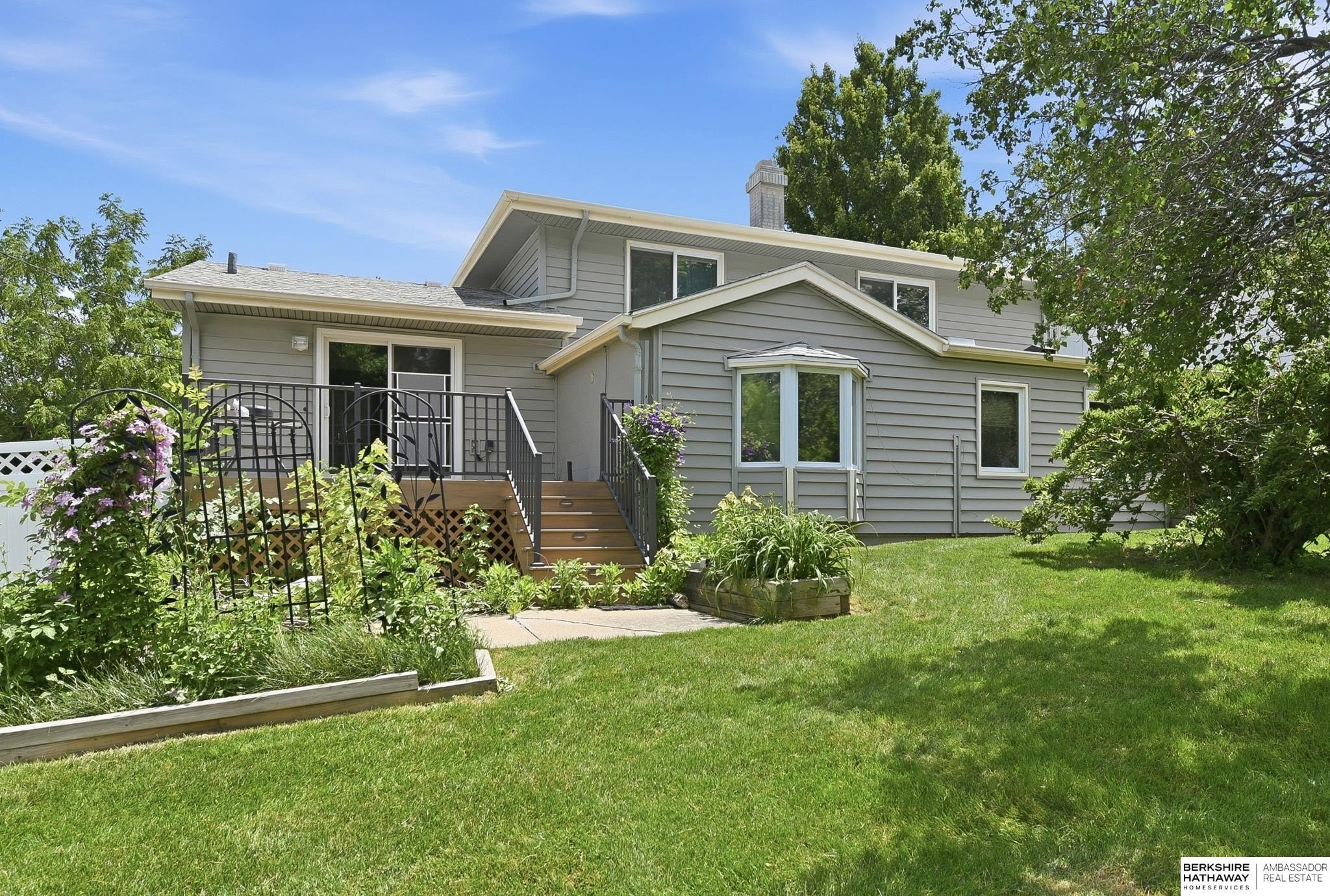 Single Family 3BR 3BA - 1218 S 164th Avenue, Omaha, NE