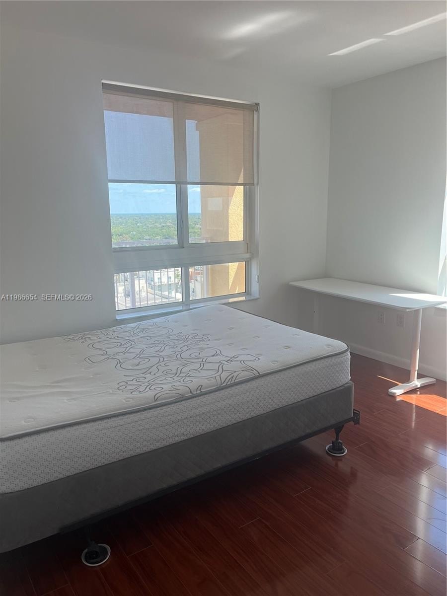 Condo 3BR 2BA - 7350 SW 89th St, Miami, FL