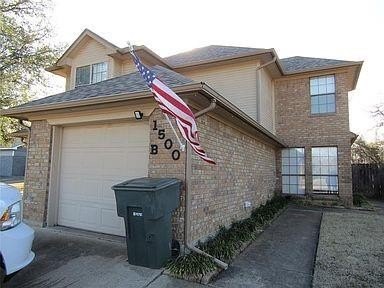 Single Family 5BR 4BA - 1500 N Grant Drive, Sherman, TX