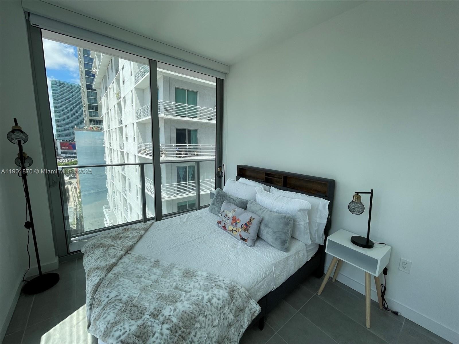 Condo 2BR 2BA - 227 NE 2nd St, Miami, FL