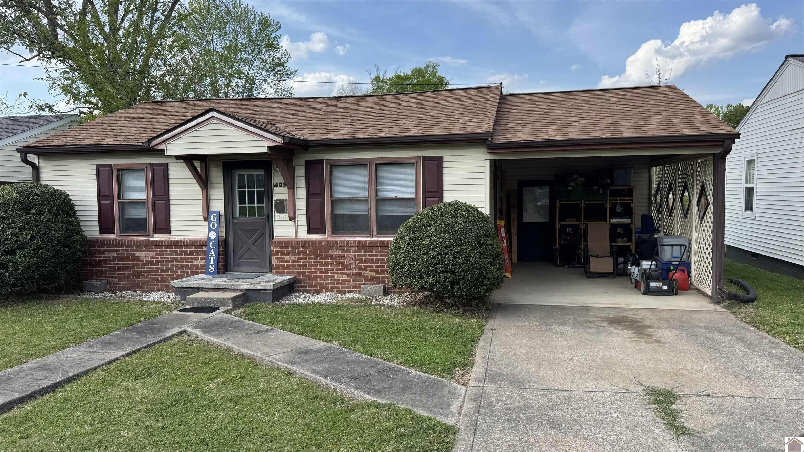 407 HAROLD KING Dr  
