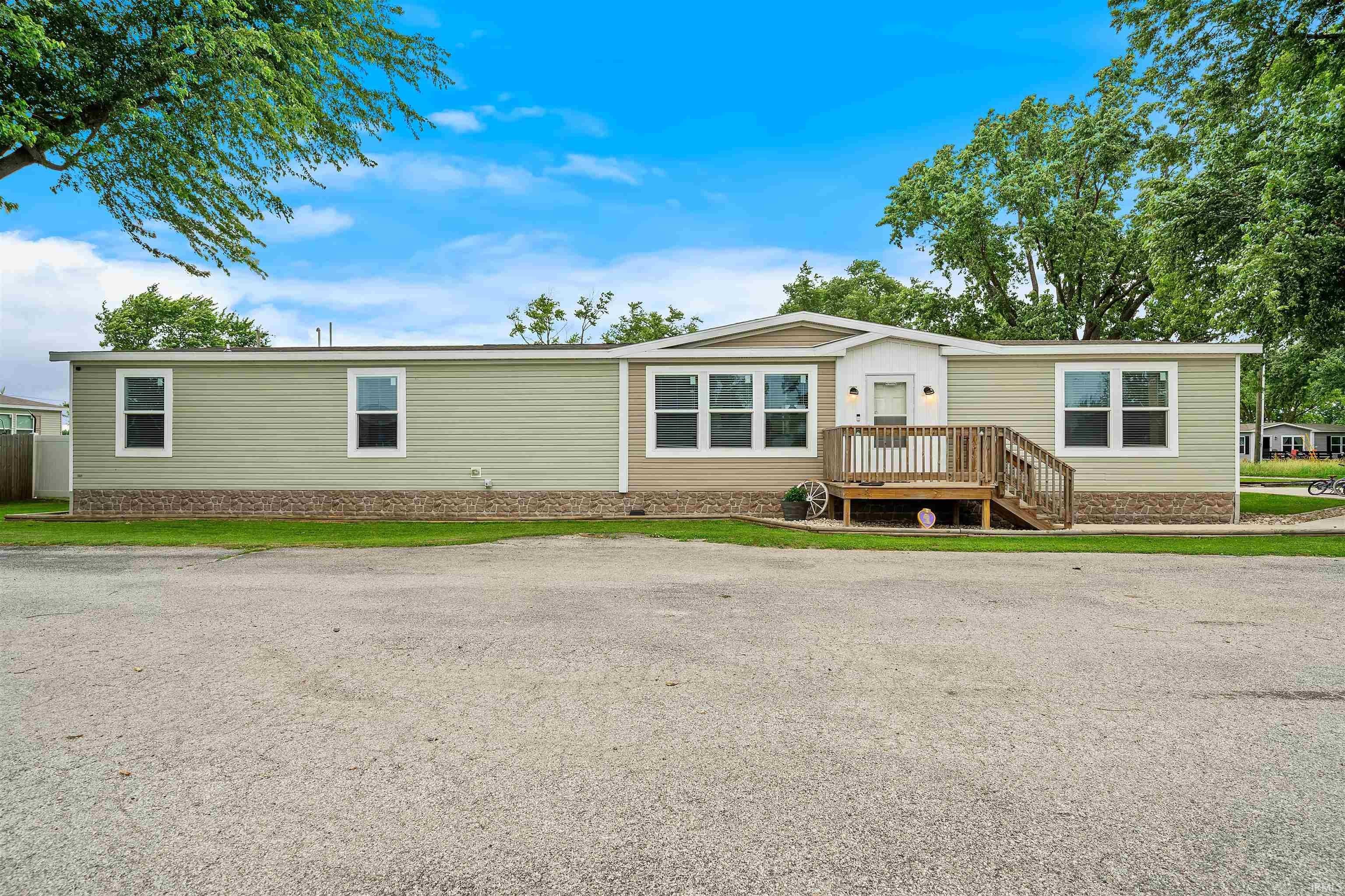 Manufactured Housing 5BR 3BA - 2024 Red Oak Drive, Kokomo, IN