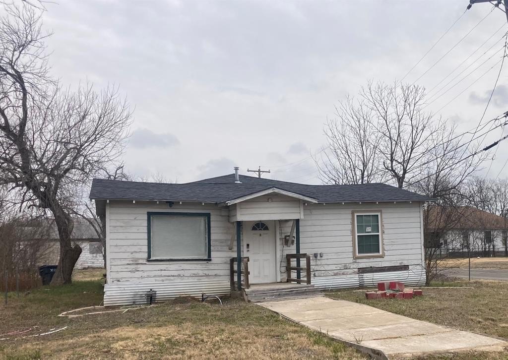 Single Family 2BR 3BA - 2434 S 9th Street, Waco, TX
