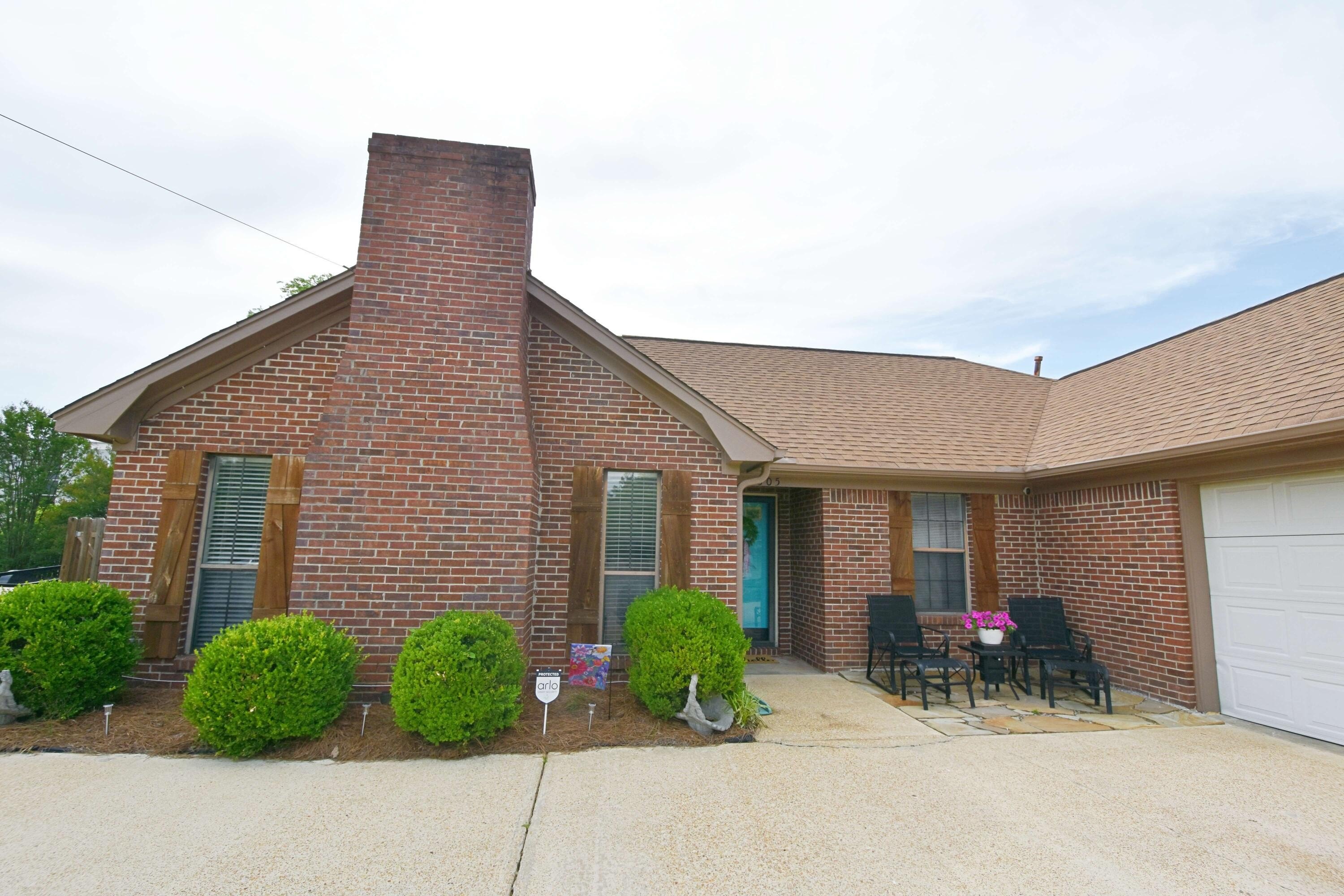 Single Family 3BR 2BA - 805 W Bay Cr., Tupelo, MS
