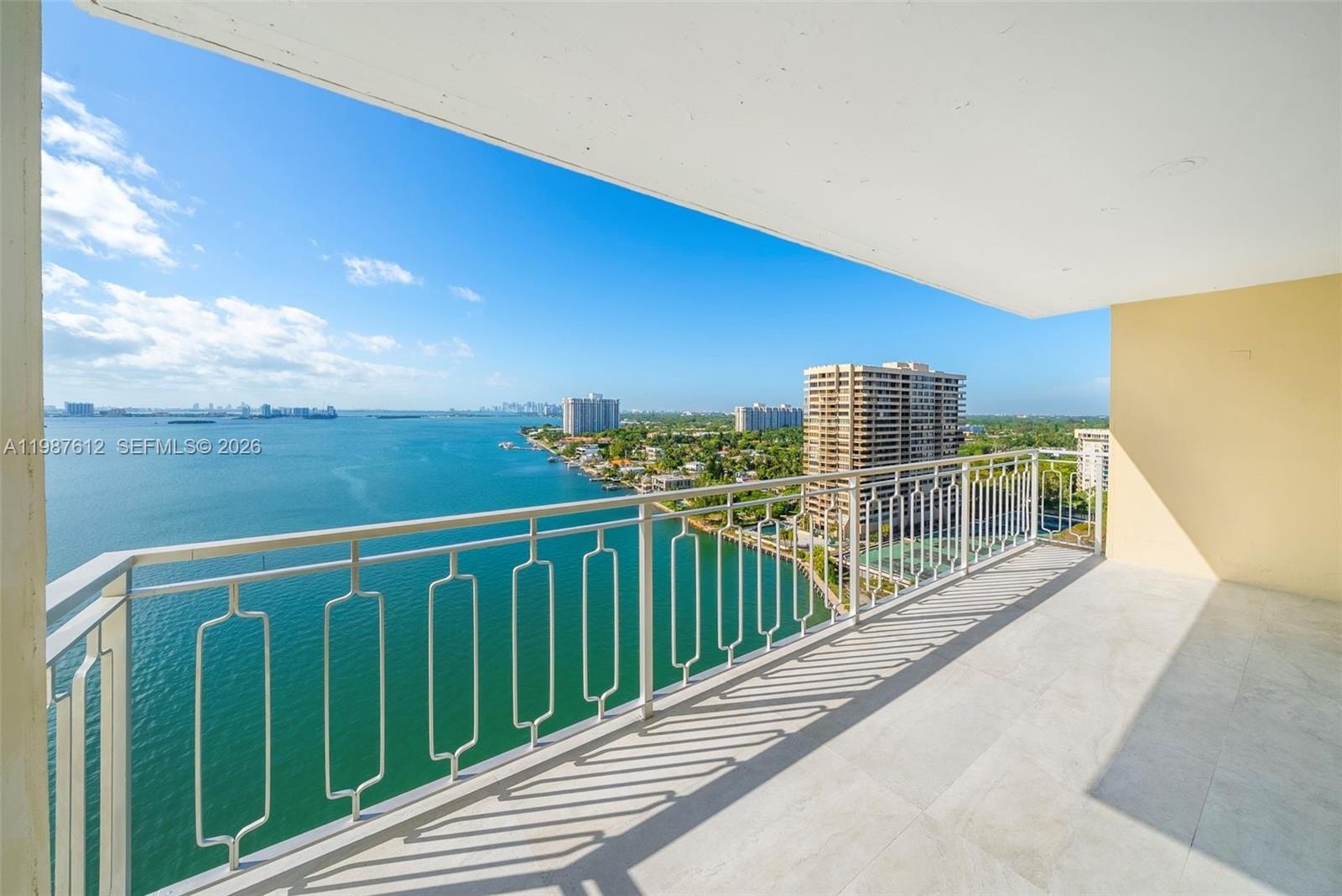 Condo 2BR 2BA - 11111 Biscayne Blvd, Miami, FL