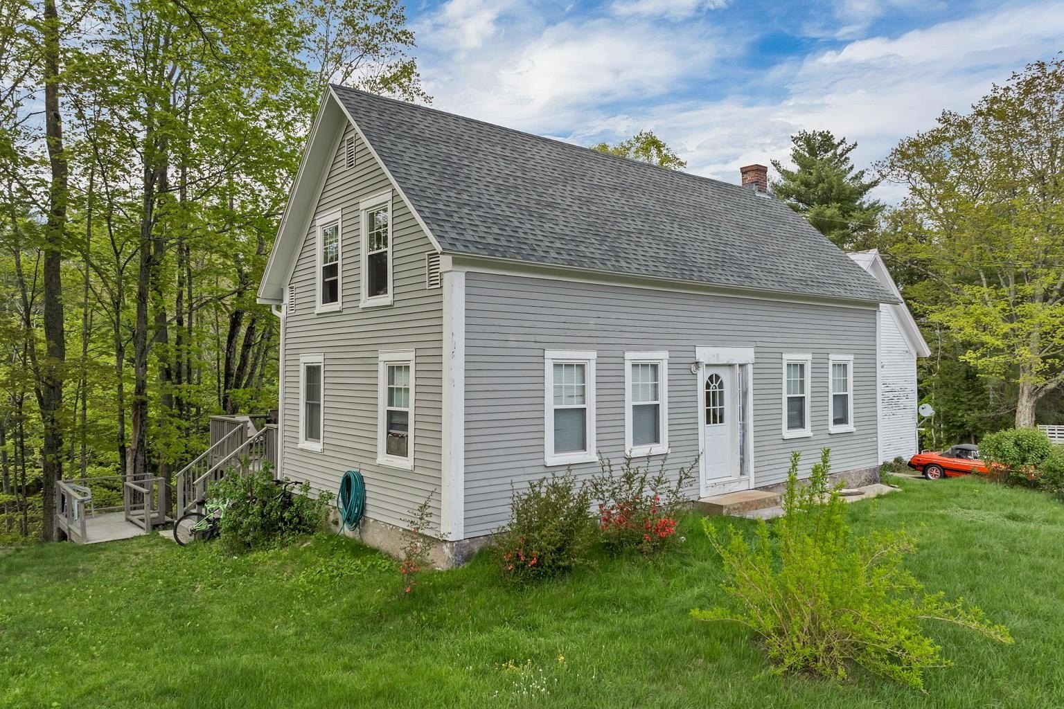 Single Family 3BR 2BA - 86 Bearcamp Highway, Tamworth, NH