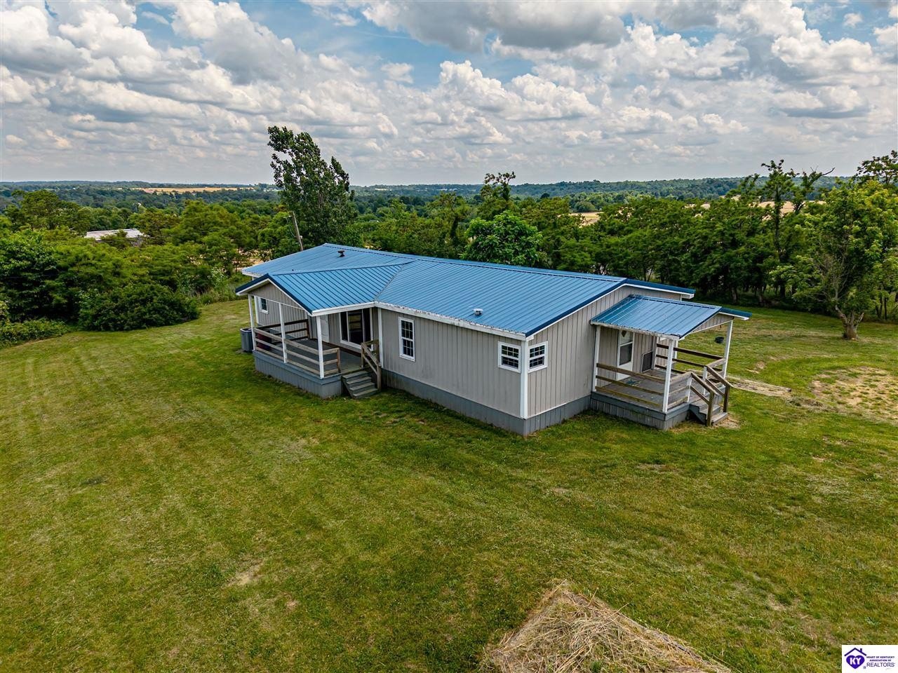 Manufactured Housing 3BR 2BA - 2422 E Highway 86, Irvington, KY