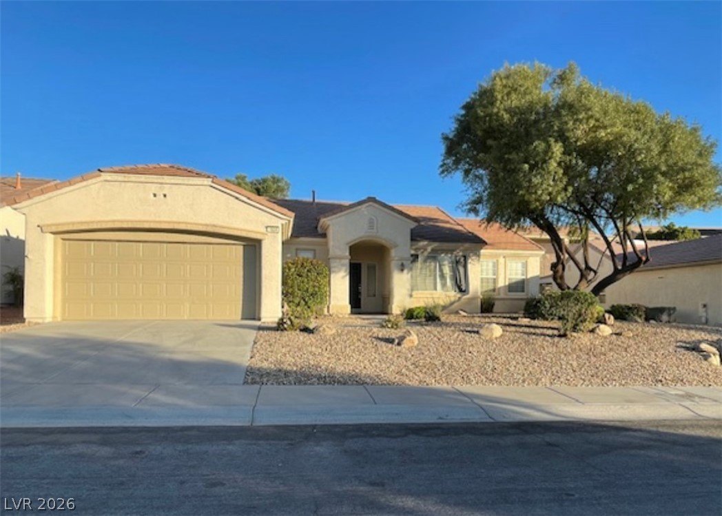 Single Family 2BR 2BA - 1604 Wellington Springs Avenue, Henderson, NV