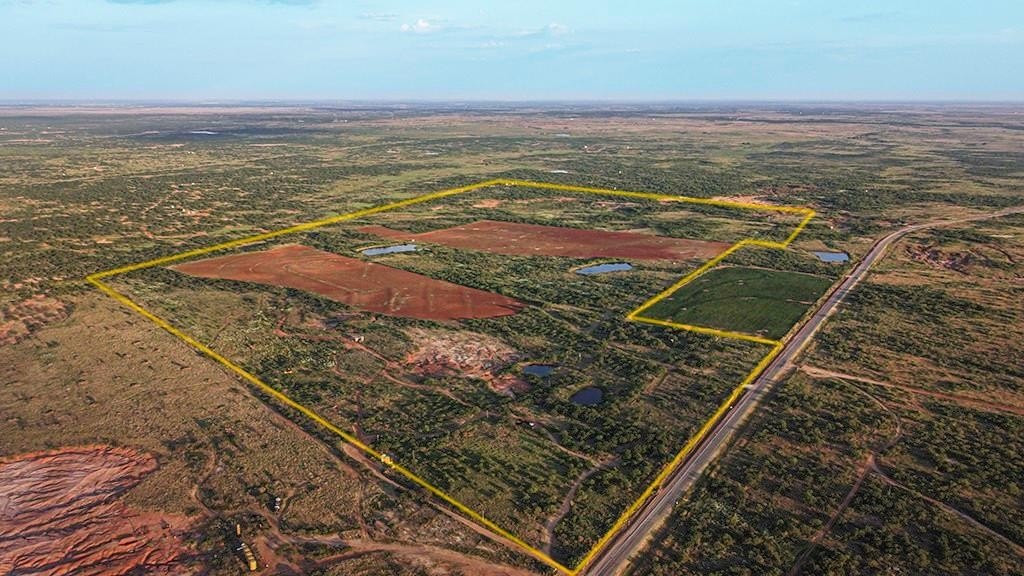 Single Family - Tbd Highway 25 S, Electra, TX