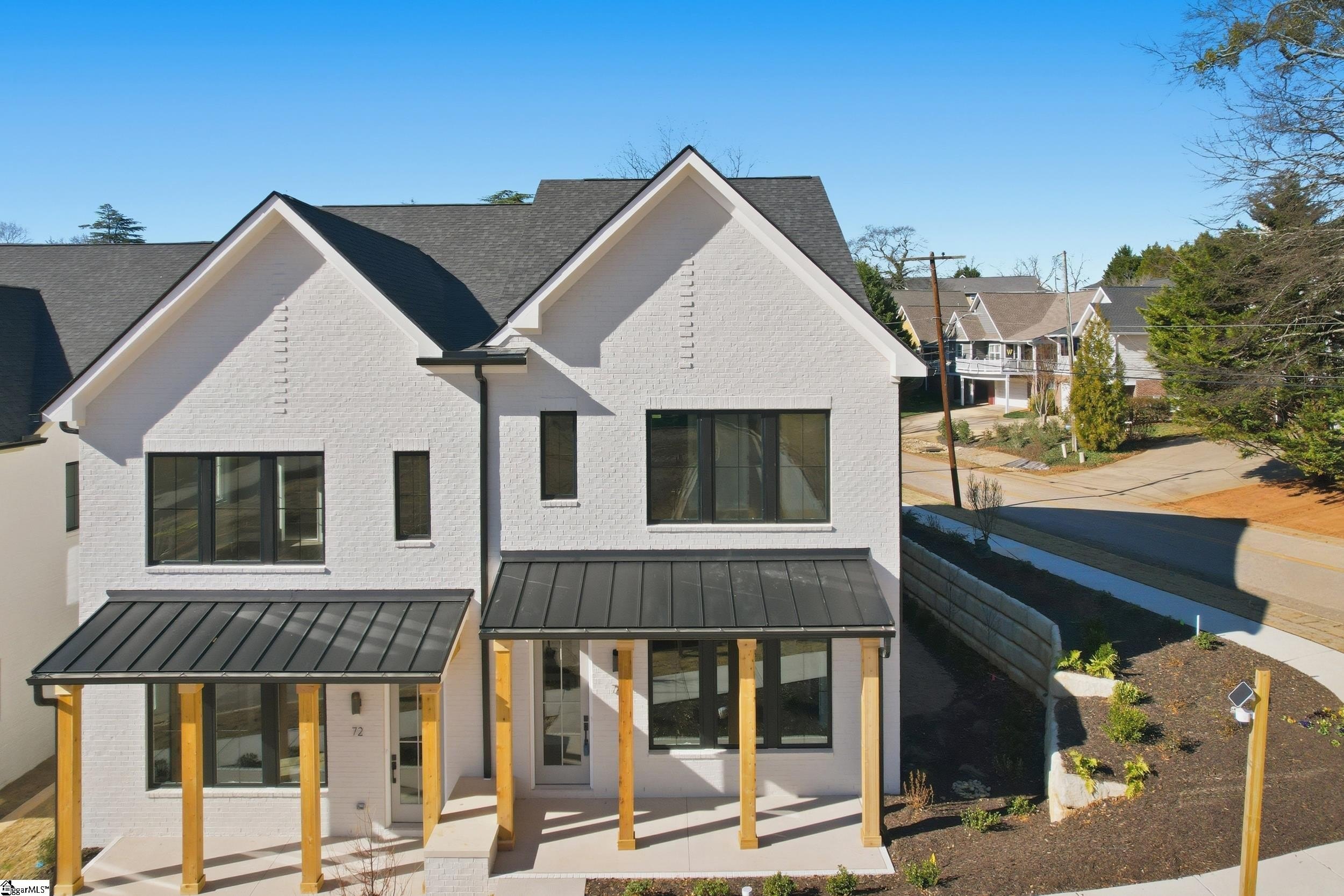 Single Family 4BR 4BA - 75 McNeil Court, Greenville, SC