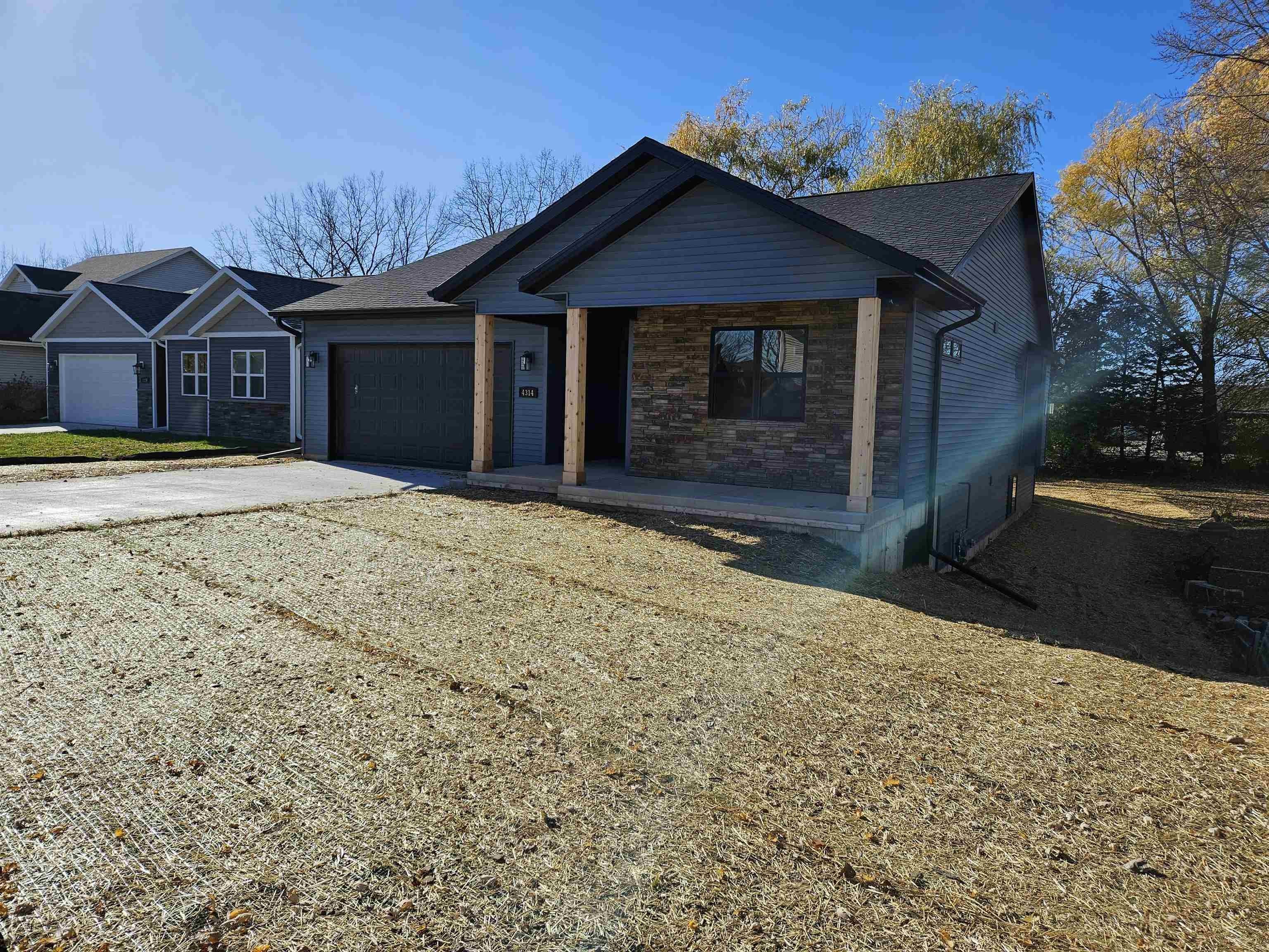 Single Family 3BR 2BA - Lot 535 Wooden Shoe Court, La Valle, WI
