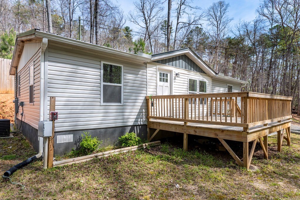 Single Family 2BR 2BA - 295 Rose Wood Lane, Ellijay, GA