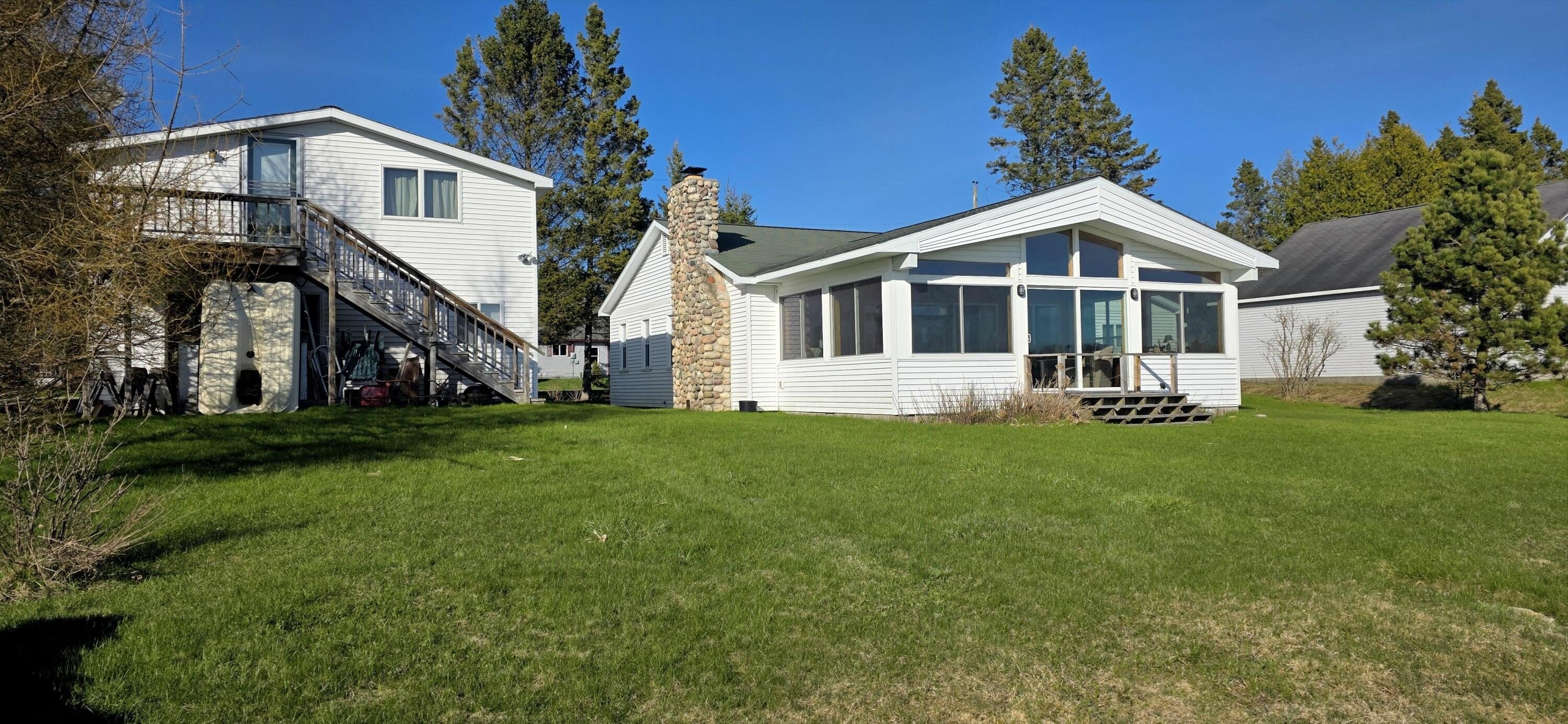 Single Family 3BR 3BA - 985 Shaffmaster AVE, Cedarville, MI