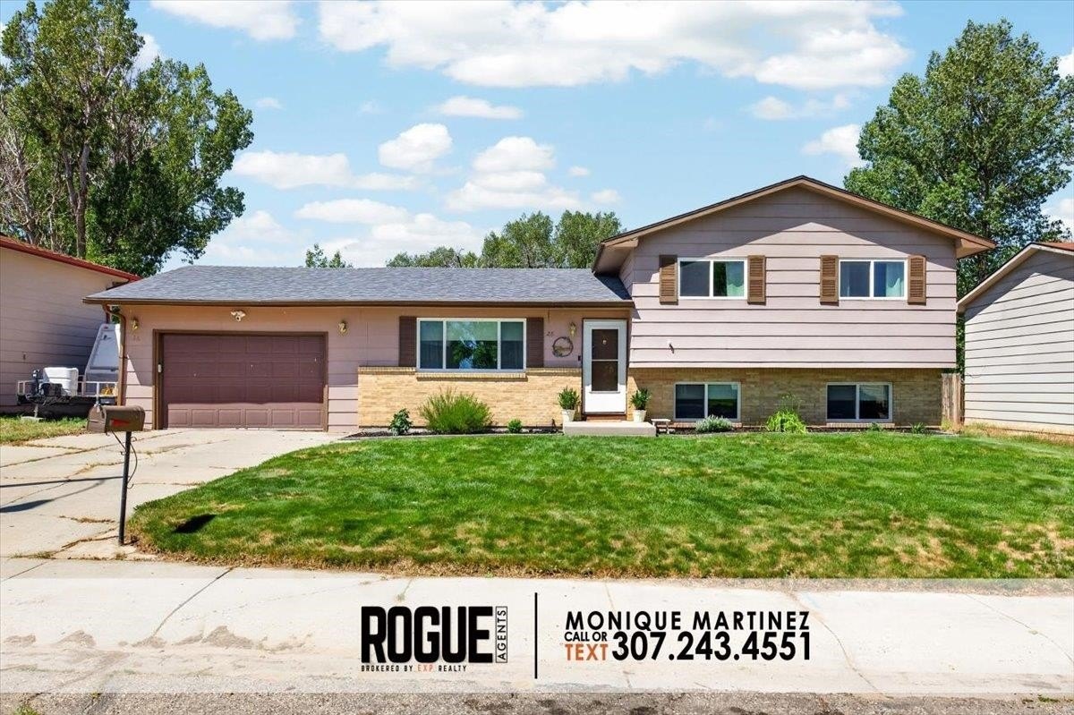 Single Family 4BR 2BA - 28 Begonia, Casper, WY