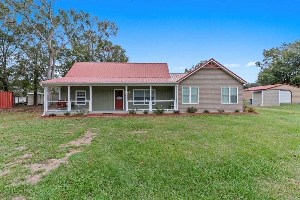 Single Family 4BR 2BA - 12447 E US hwy 84, Ashford, AL