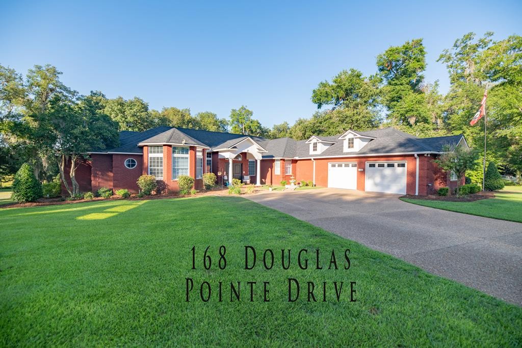168 Douglas Pointe Dr