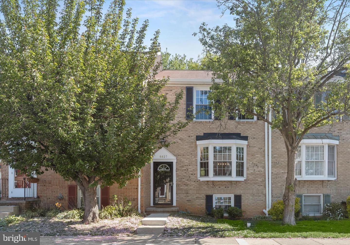 Single Family 3BR 3BA - 5827 RICHARDSON MEWS SQ, HALETHORPE, MD