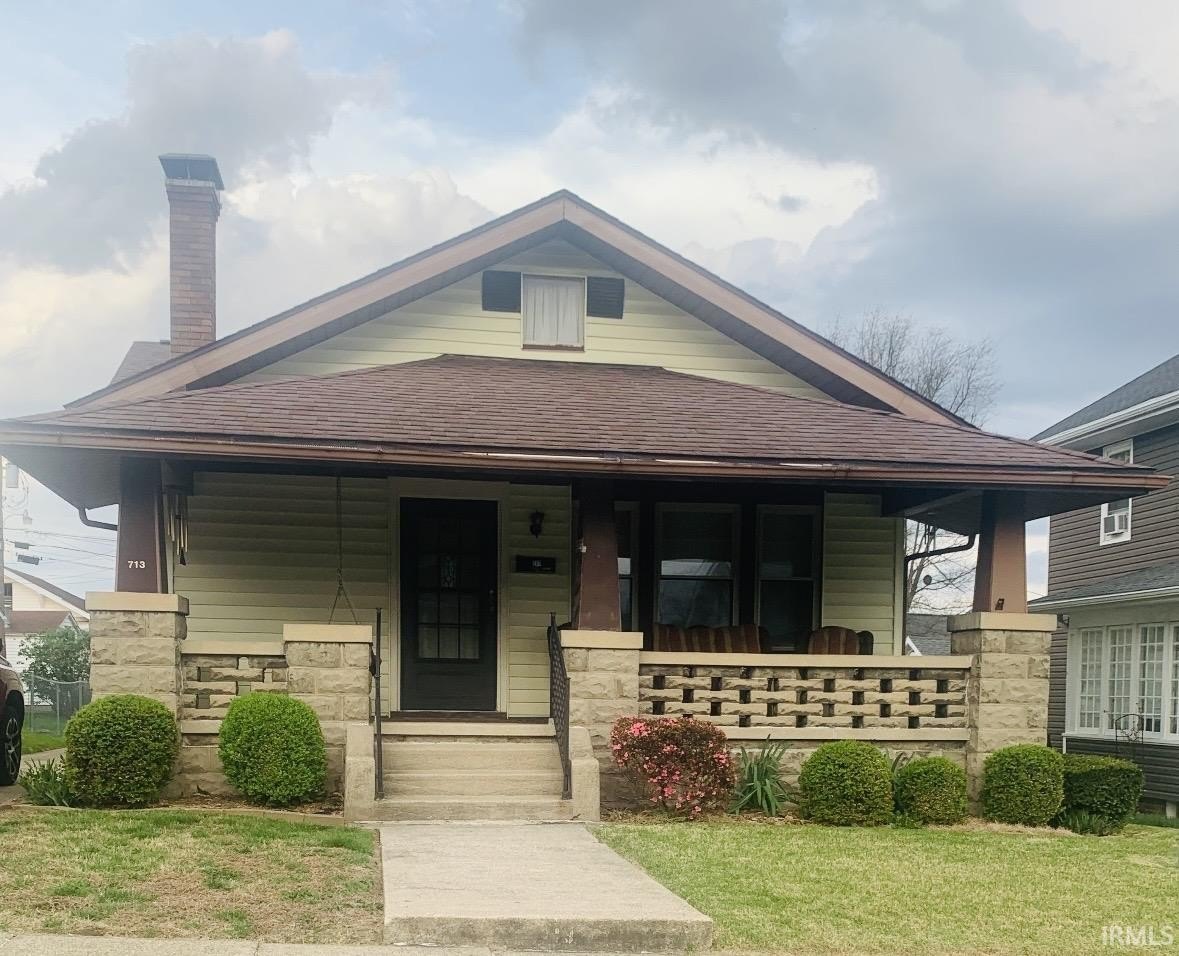 Single Family 3BR 1BA - 713 SE 1st Street, Washington, IN