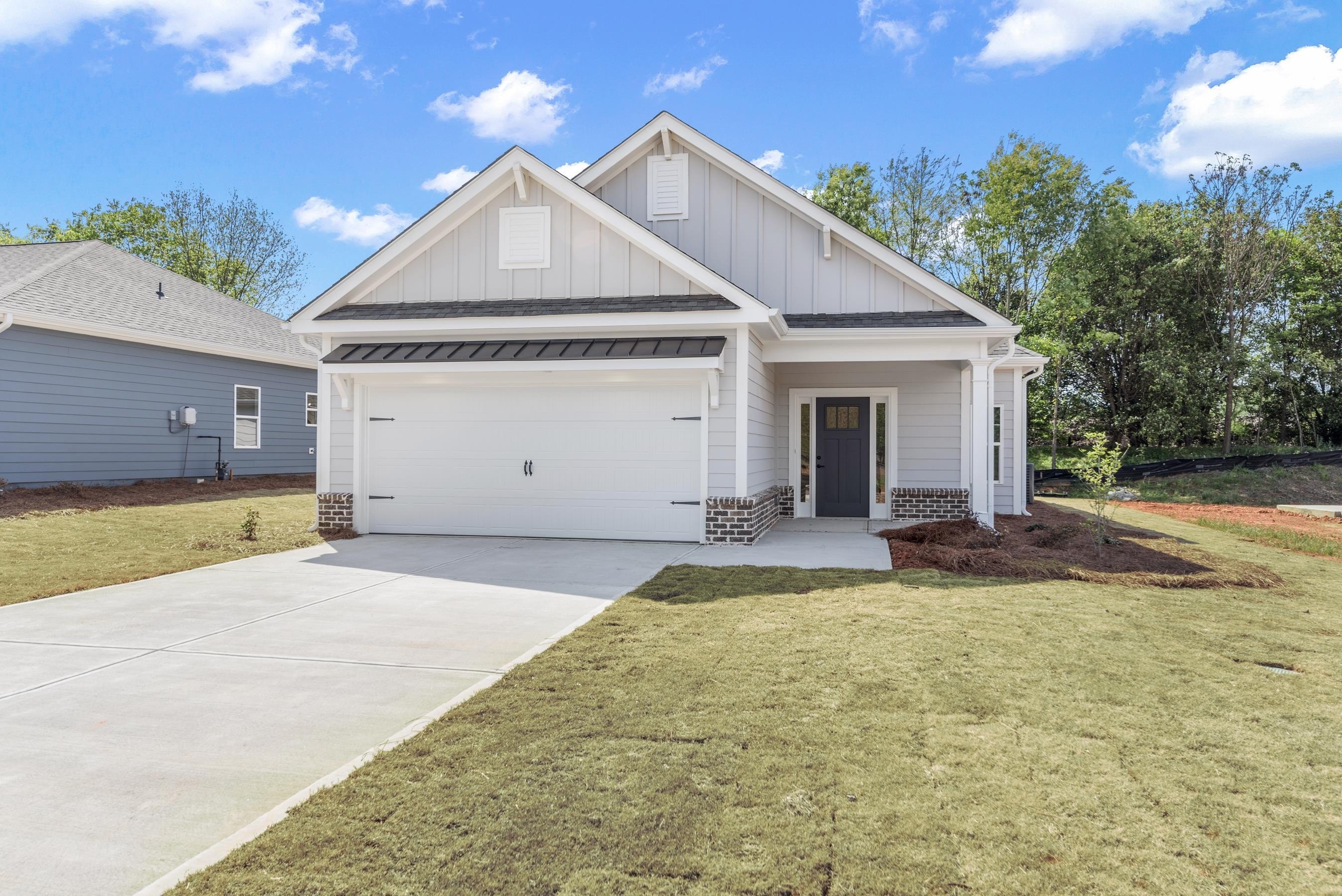 Single Family 3BR 2BA - 109 COTTAGE GROVE CIRCLE, Eatonton, GA