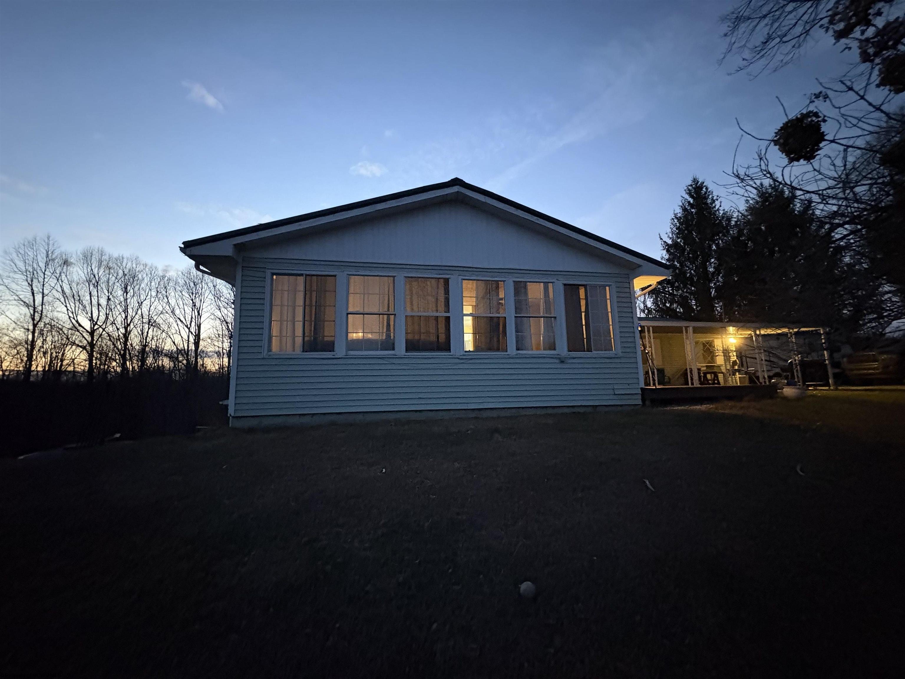Single Family 3BR 2BA - 102 McCormic Drive, French Creek, WV