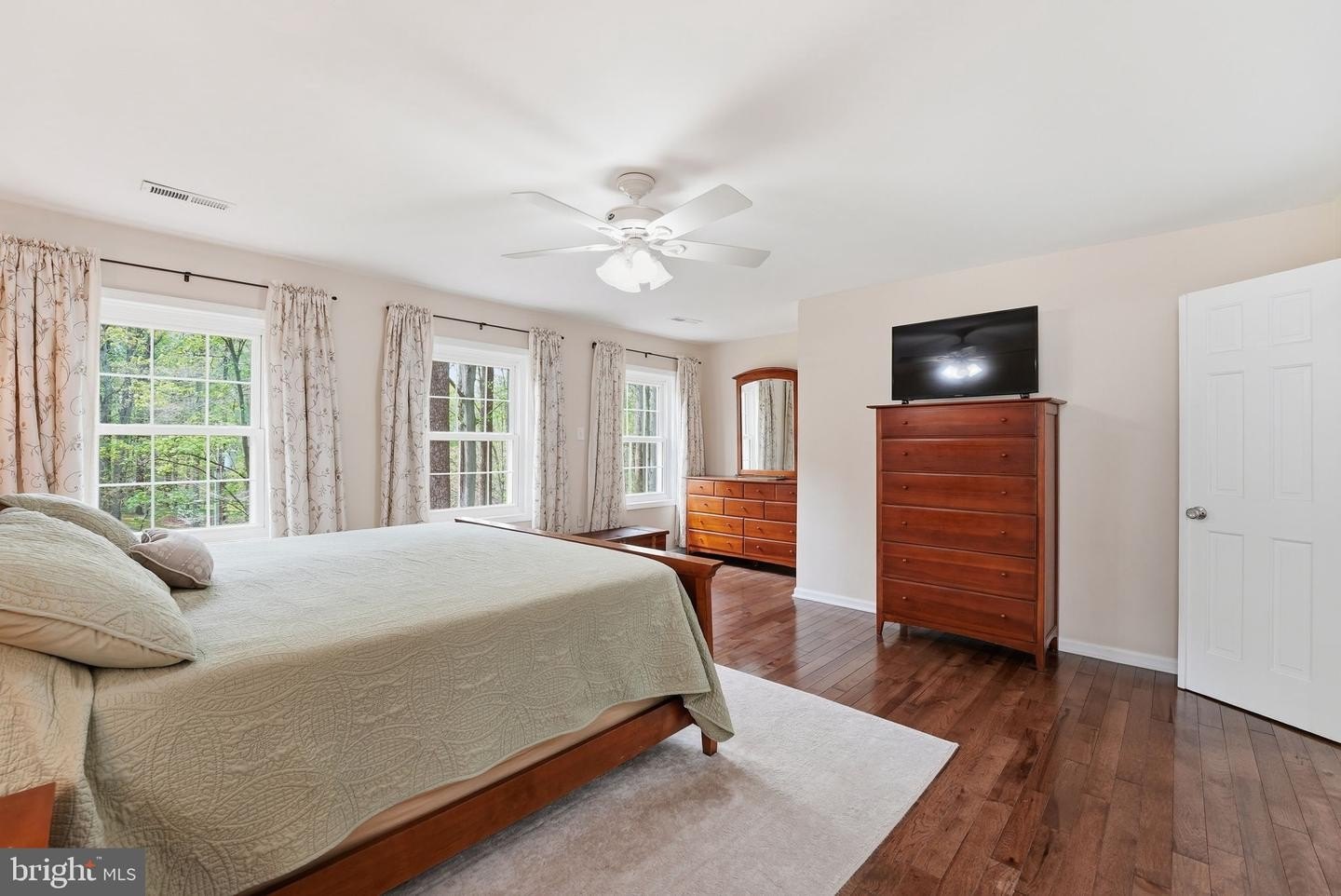 Single Family 4BR 4BA - 12749 BREN FOREST WAY, MANASSAS, VA