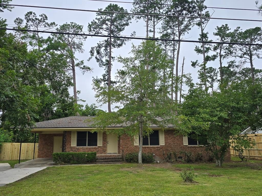 Single Family 3BR 2BA - 2320 Barack Obama Blvd, Valdosta, GA