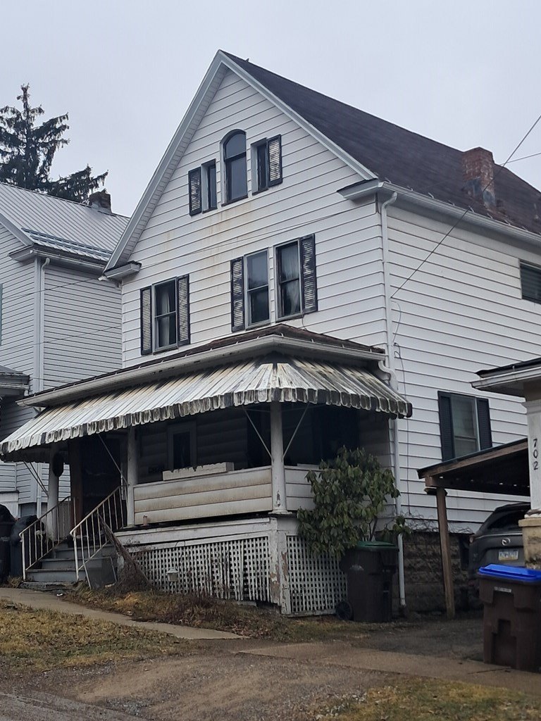 Single Family 3BR - 706 12th, Franklin, PA
